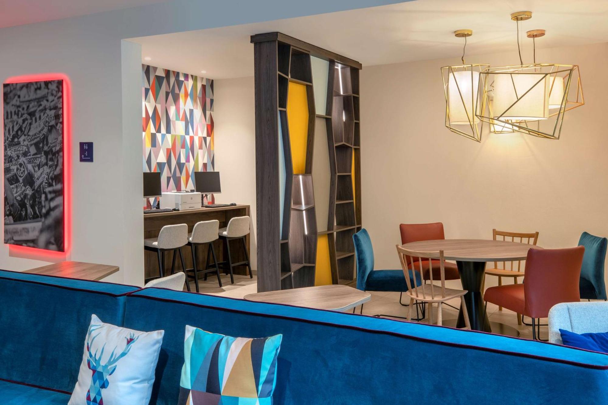 Hampton By Hilton קייזרסלאוטרן מראה חיצוני תמונה